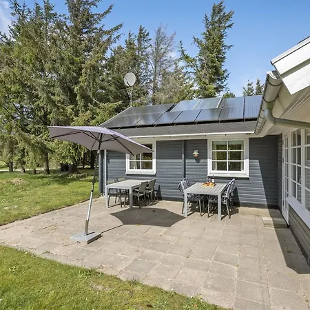 Hébergement de vacances Vaska - 550m From The Sea By Interhome *